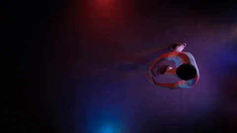 Acrobatic Dance Choreography Performance Free Runner Parkour Back Flip Slow Video stock 115098520