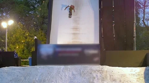 Acrobatic display by ski and snowboard champions 動画素材 57197656