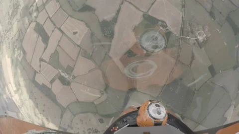 Acrobatic Stunt Plane In Flight 스톡 동영상 147510265