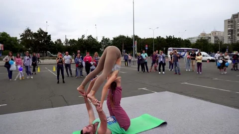 Acroyoga flashmob Stock Footage 170064793