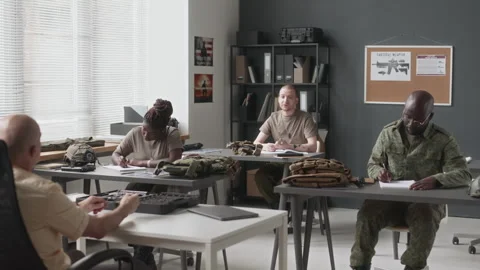 Active Cadet Answering Military Professors Question During Class Vídeos de archivo 257798511