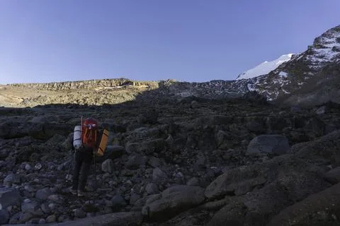 Active hiker enjoying the view Stock-Fotos
