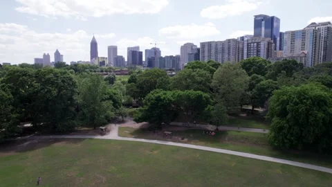 Active Oval Overlooking Midtown Atlanta Skyline (Drone Shot) Stock Footage 292918515