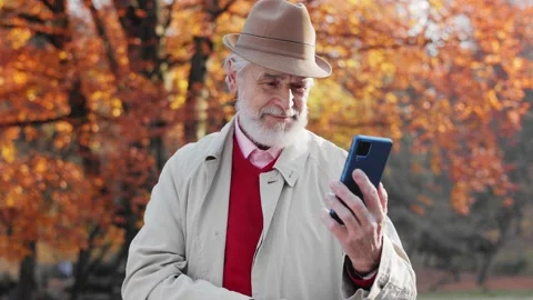 Active senior people with digital technology concept. Smiling elderly gray Stock Footage 205085140