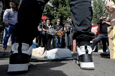 Activists protest to demand introduction of first aid courses in Romanian school Stock Photos