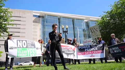 Activists protest in Washington over environmental impact of data centers, Washi Stock Footage 333205940