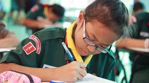 Activity of teaching Elementary students. Elementary students are Test lesson. Stock Footage 65449710