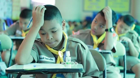 Activity of teaching Elementary students. Elementary students are Test lesson. Stock Footage 65450582