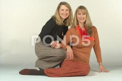 Actresses / Sisters Carol And Amanda Royle Who Appear In Bbc's Crime ...