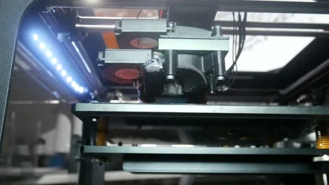 Actual 3d printer operation 動画素材 89905576