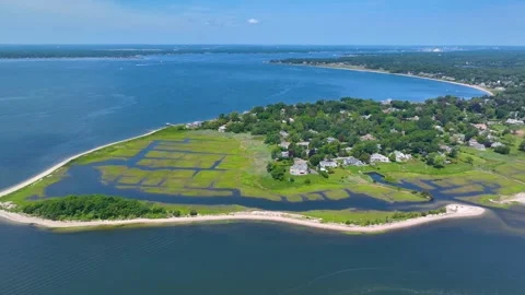 Adams Point and Rumstick Point aerial view, Barrington, RI, USA Vídeos de archivo 339926036