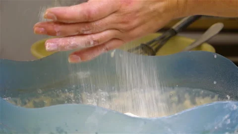 Add Flour Into the Mix Vídeo Stock 171112732