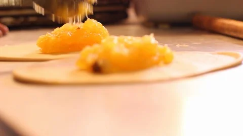 Adding jam to produce bread 스톡 동영상 130083414