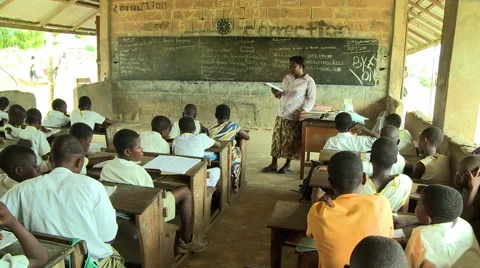 ADEISO TEACHER READING Vídeos de archivo 57983093