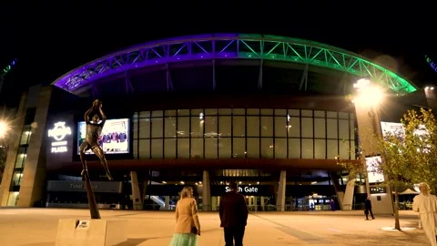 Adelaide Oval at Night: As guests arrive for an event within the function 스톡 동영상 310604970