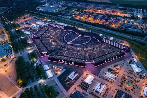  Adele in Muenchen - 2. Show der Europa Konzerte am 03.08.2024 auf dem Fre... 스톡 사진