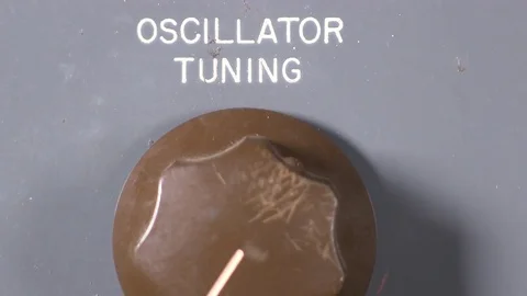 Adjust device tuning Vidéo 84008806