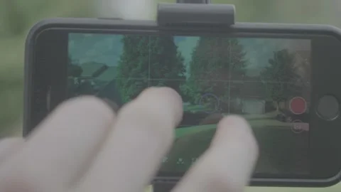 Adjusting settings while filming on iphone Stock-Footage 133544315