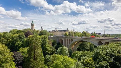 The Adolf's Bridge, the largest stone arch bridge in the world in Luxembour.. Foto stock