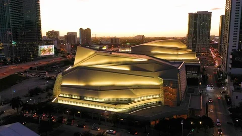 Adrienne Arsht Center Видео 124569223