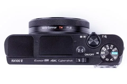 Advanced compact camera Sony DSC-RX100 M5 isolated on white Stock Photos