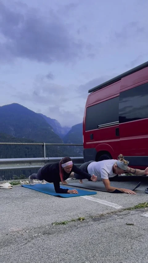 Advanced Plank Variation – Outdoor Training Video stock 330120975