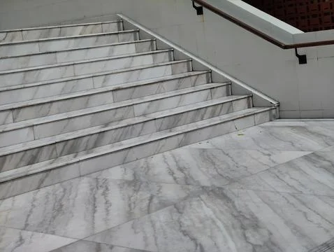 The advantages of marble floors include their luxurious and unique appearance 스톡 사진
