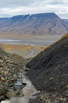 Advent valley and Advent river in Svalbard Stock-Fotos