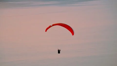 Adventure Paraglider Vídeo Stock 310752138