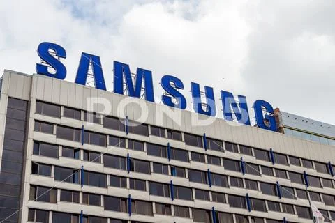 Advertising Samsung on the roof of the hotel