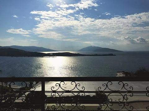 Aegean Bay Sunlight Reflection Dramatic — Bodrum Turkey Foto stock