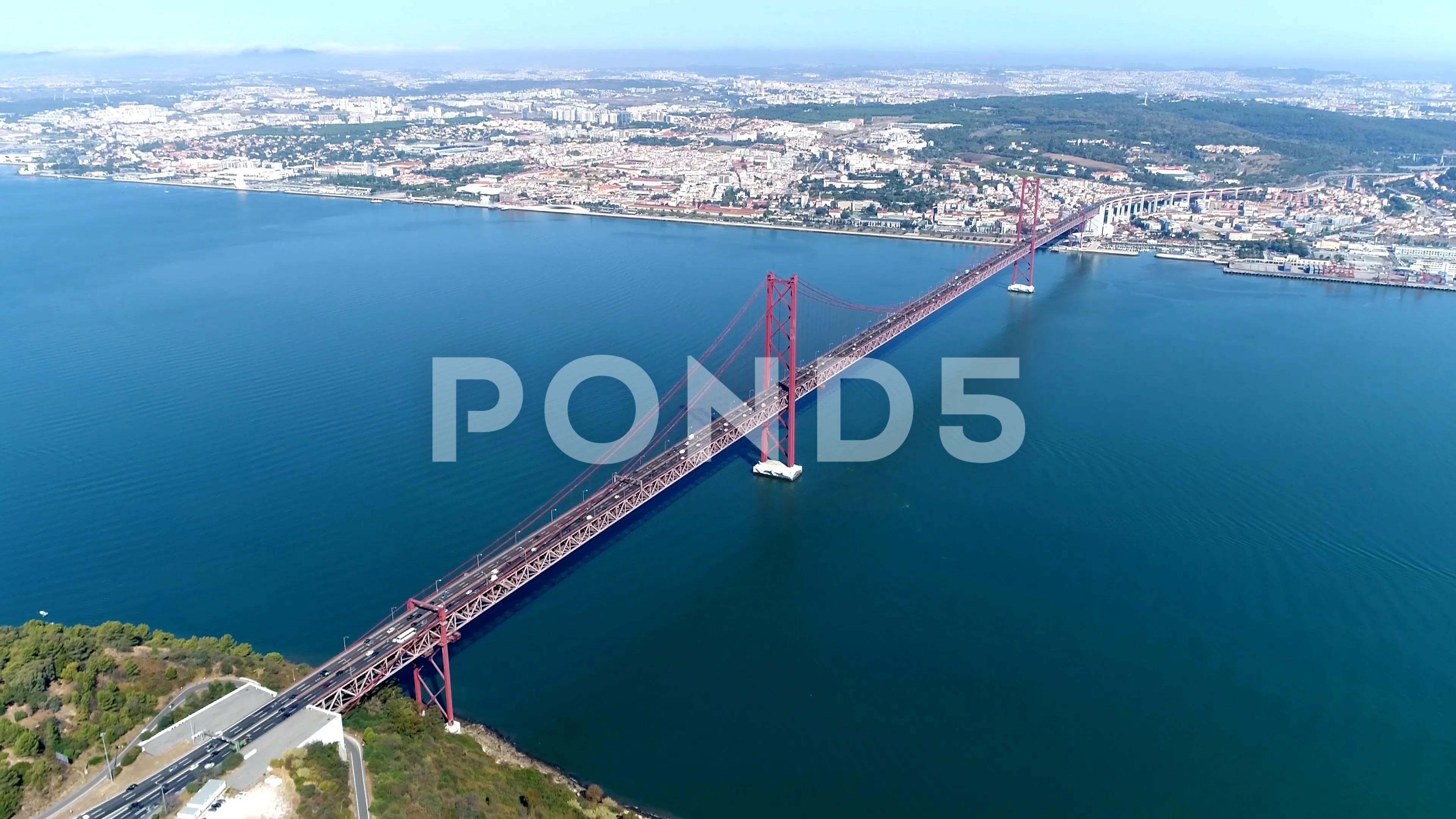 Ponte 25 de Abril, Lisbon, Portugal загрузить