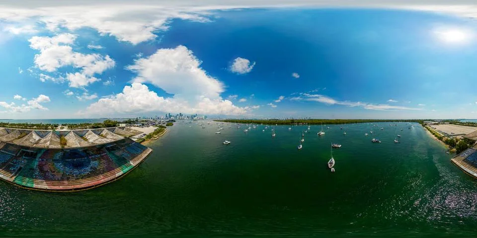 Aerial 360 vr spherical equirectangular photo of the Marine Stad Miami, FL... Stockfoto's