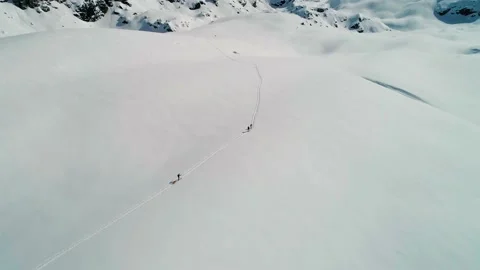 Aerial 4K, excursion with ski mountaineering in Valmalenco Video stock 169094934
