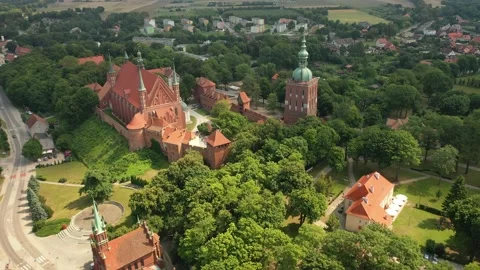 Aerial 4K video from drone to of old town of Frombork Stock Footage 189631026
