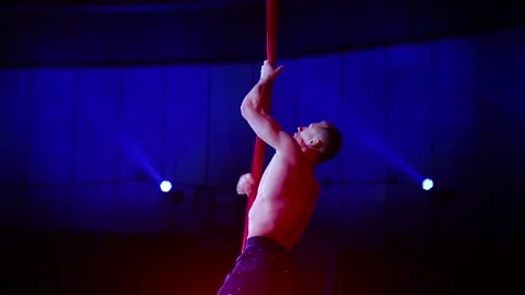 Aerial acrobat performance in the circus Video stock 146960739