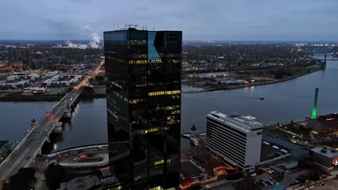 Aerial approach to Fifth Third Building, downtown Toledo, Ohio, gloomy morning Stock Footage 257129062