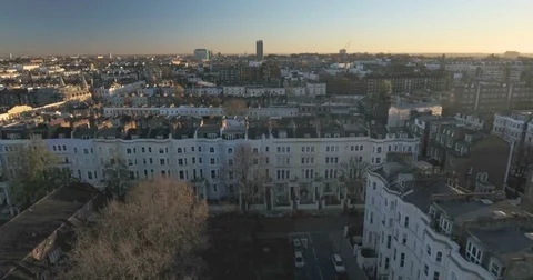 Aerial approaching view of the district of Notting Hill in London 動画素材 70024010