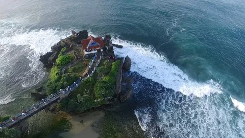 Aerial Beach with small waves Vídeo Stock 122115952