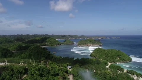 Aerial Beach with waves 스톡 동영상 138336897