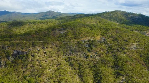 Aerial, beautiful view on the rain forest at Davies Creek in Queensland, Aust Vidéo 119503166