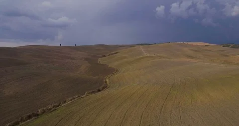 Aerial, beautiful view on tuscan fall landscape on a rainy day in Italy Video stock 100539404