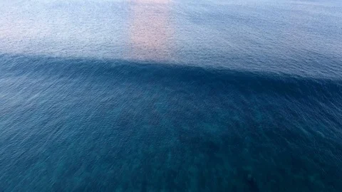 Aerial of big waves on ocean Stock-Footage 94917576