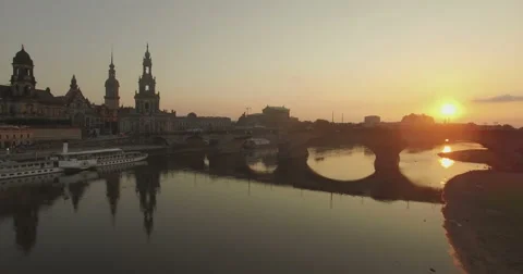 Aerial camera moves forward quickly to Augustusbruke in Dresden Video stock 67502940