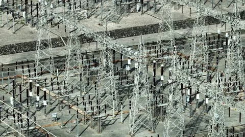 Aerial capture of high voltage electrical systems. Vídeo Stock 340564816
