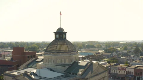 Aerial close-up of courthouse Stock Footage 214035555