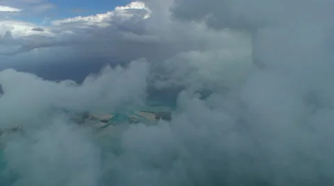Aerial Clouds Vídeos de archivo 33514417