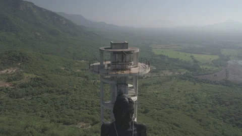 Aerial cranes down in front of the Ecce Homo statue in Valledupar, Colombia Video stock 238811205