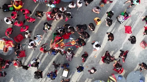 Aerial Deity Procession with Devotees and Ritual Offerings at Bukit Bakri Видео 345436755