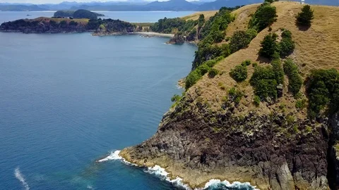 Aerial: Dramatic coastal flight. New Zealand 库存影片 90130004